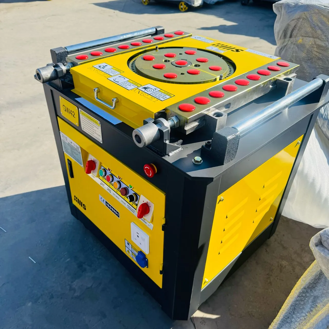 GW42 Bar Bending Machine - Image 1