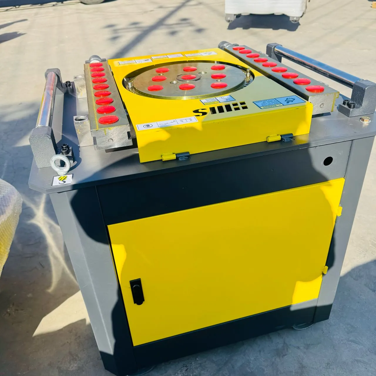 GW42 Bar Bending Machine - Image 2